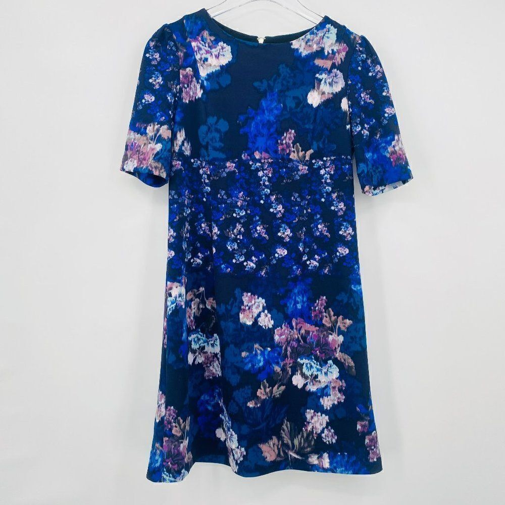 Betsey Johnson Size 8 Navy Blue Floral Short Sleeve A-Line Scuba Knit Dress